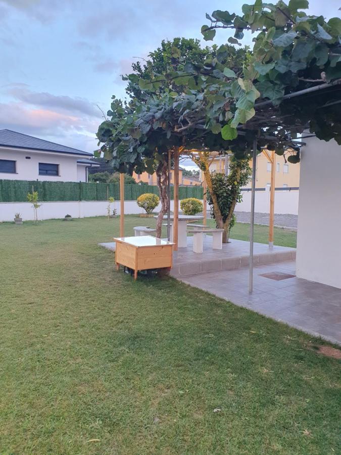 Villa Casa Flor Delfin Ribadeo Esterno foto